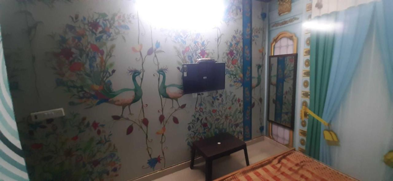 Hotel O Radhika Guest House Bhiwani Dış mekan fotoğraf