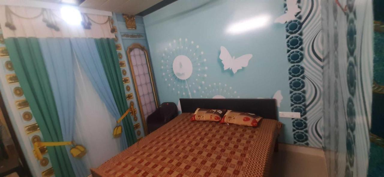 Hotel O Radhika Guest House Bhiwani Dış mekan fotoğraf